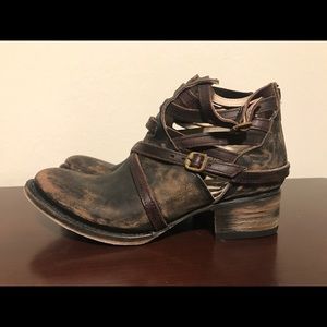 NEW Freebird by Steven STAIR SIZE 7, BROWN MULTI